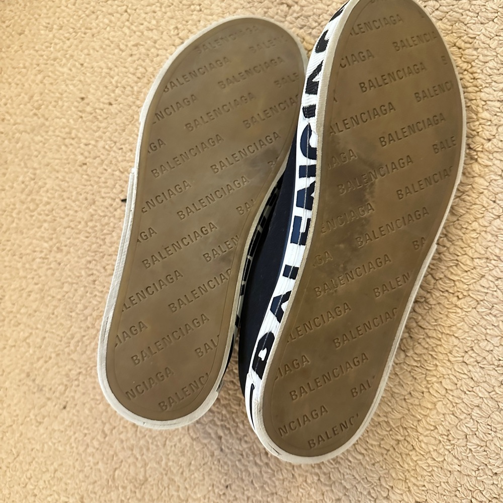 Authentic Balenciaga men's low top shoes EU40, barely worn, super comfortable - Picture 4 of 4